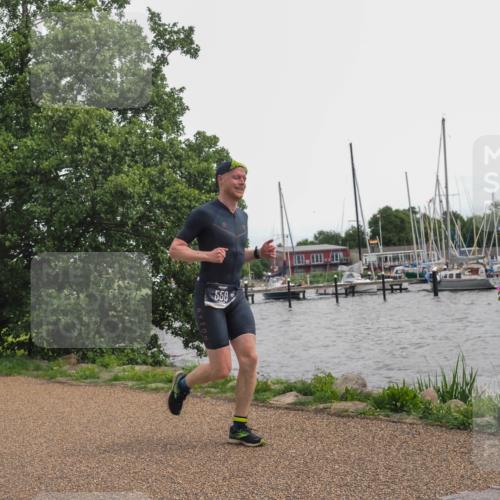 22.06.2025 - Viking Triathlon KatJ http://msf.ph/oto/8135938 22.06.2025 14:30:58 Laufen 146, 550 meine-sportfotos.de