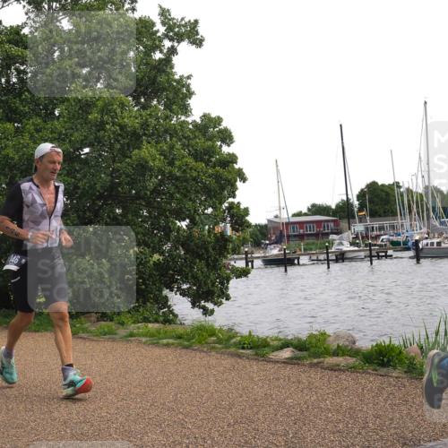 22.06.2025 - Viking Triathlon KatJ http://msf.ph/oto/8135940 22.06.2025 14:30:59 Laufen 146, 550 meine-sportfotos.de