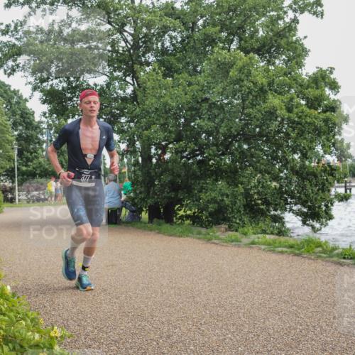 22.06.2025 - Viking Triathlon KatJ http://msf.ph/oto/8135962 22.06.2025 14:31:32 Laufen 377 meine-sportfotos.de