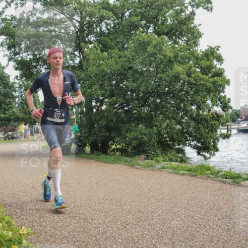 22.06.2025 - Viking Triathlon KatJ http://msf.ph/oto/8135963 22.06.2025 14:31:32 Laufen 377 meine-sportfotos.de