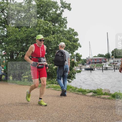 22.06.2025 - Viking Triathlon KatJ http://msf.ph/oto/8136005 22.06.2025 14:32:17 Laufen 160, 443 meine-sportfotos.de