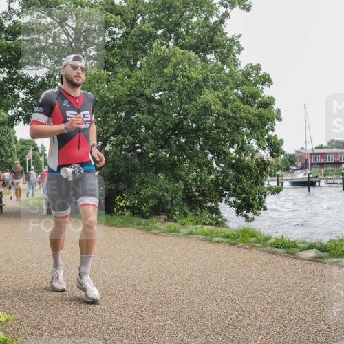 22.06.2025 - Viking Triathlon KatJ http://msf.ph/oto/8136035 22.06.2025 14:32:39 Laufen 330 meine-sportfotos.de