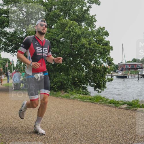 22.06.2025 - Viking Triathlon KatJ http://msf.ph/oto/8136036 22.06.2025 14:32:39 Laufen 330 meine-sportfotos.de