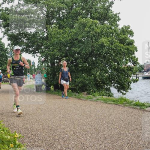 22.06.2025 - Viking Triathlon KatJ http://msf.ph/oto/8136048 22.06.2025 14:32:58 Laufen 327, 488, 636 meine-sportfotos.de