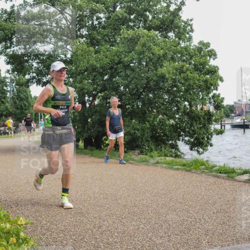 22.06.2025 - Viking Triathlon KatJ http://msf.ph/oto/8136052 22.06.2025 14:32:59 Laufen 636 meine-sportfotos.de