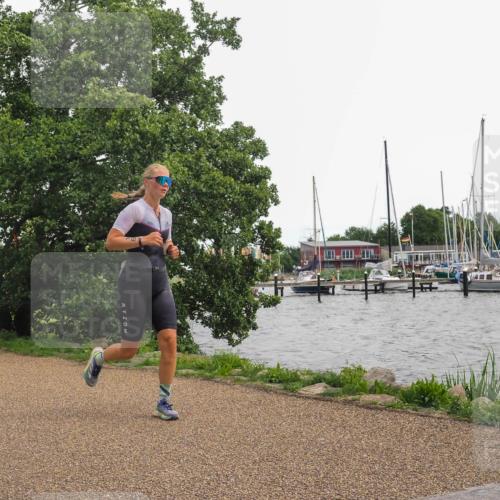 22.06.2025 - Viking Triathlon KatJ http://msf.ph/oto/8136079 22.06.2025 14:33:21 Laufen 18 meine-sportfotos.de