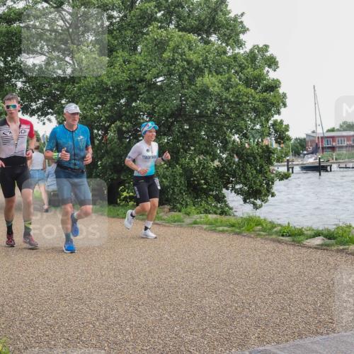 22.06.2025 - Viking Triathlon KatJ http://msf.ph/oto/8136088 22.06.2025 14:33:45 Laufen 226, 256, 387 meine-sportfotos.de