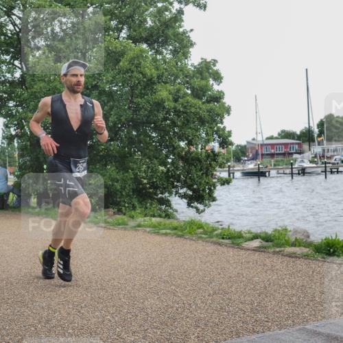 22.06.2025 - Viking Triathlon KatJ http://msf.ph/oto/8136120 22.06.2025 14:34:06 Laufen 265 meine-sportfotos.de