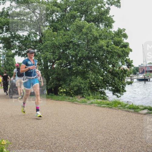 22.06.2025 - Viking Triathlon KatJ http://msf.ph/oto/8136154 22.06.2025 14:34:25 Laufen 17, 365 meine-sportfotos.de