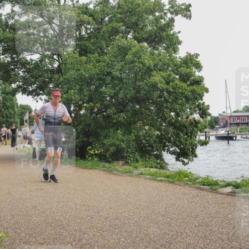 22.06.2025 - Viking Triathlon KatJ http://msf.ph/oto/8136159 22.06.2025 14:34:39 Laufen 55, 186 meine-sportfotos.de