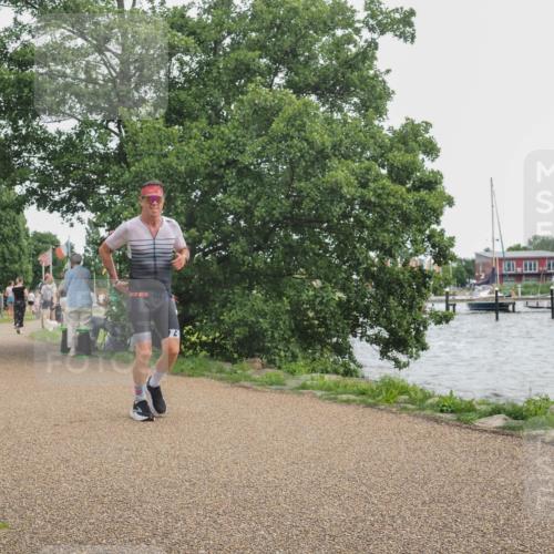 22.06.2025 - Viking Triathlon KatJ http://msf.ph/oto/8136162 22.06.2025 14:34:39 Laufen 55, 186 meine-sportfotos.de