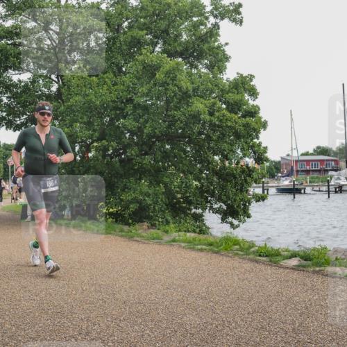 22.06.2025 - Viking Triathlon KatJ http://msf.ph/oto/8136169 22.06.2025 14:34:41 Laufen 55, 186, 621 meine-sportfotos.de