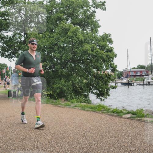 22.06.2025 - Viking Triathlon KatJ http://msf.ph/oto/8136172 22.06.2025 14:34:42 Laufen 55, 186, 621 meine-sportfotos.de