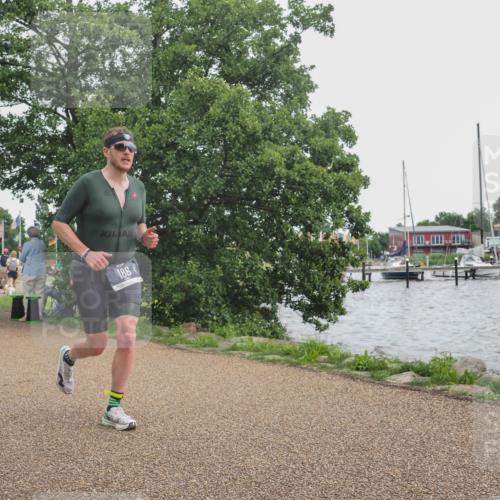 22.06.2025 - Viking Triathlon KatJ http://msf.ph/oto/8136173 22.06.2025 14:34:42 Laufen 55, 186, 621 meine-sportfotos.de