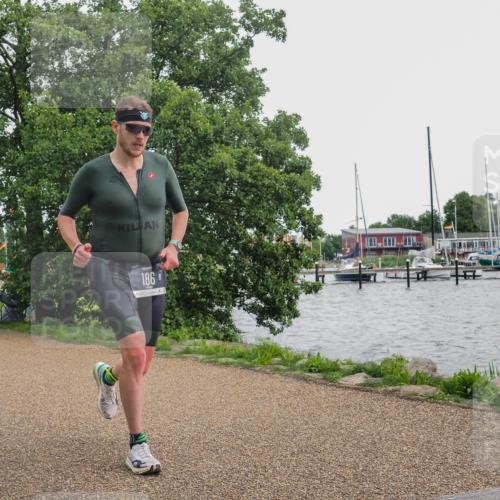 22.06.2025 - Viking Triathlon KatJ http://msf.ph/oto/8136176 22.06.2025 14:34:42 Laufen 55, 186, 621 meine-sportfotos.de