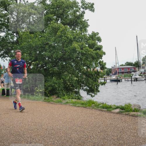 22.06.2025 - Viking Triathlon KatJ http://msf.ph/oto/8136177 22.06.2025 14:34:43 Laufen 55, 186, 621 meine-sportfotos.de