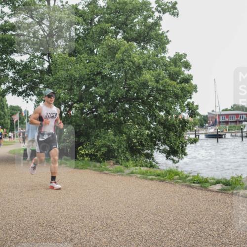 22.06.2025 - Viking Triathlon KatJ http://msf.ph/oto/8136191 22.06.2025 14:34:47 Laufen 481, 621 meine-sportfotos.de