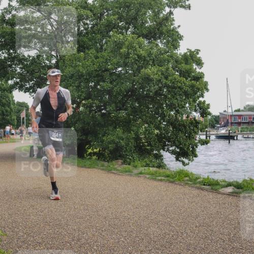 22.06.2025 - Viking Triathlon KatJ http://msf.ph/oto/8136199 22.06.2025 14:35:00 Laufen 264 meine-sportfotos.de
