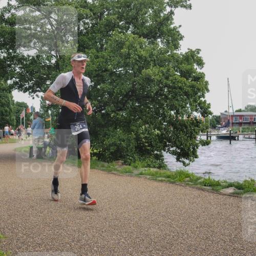 22.06.2025 - Viking Triathlon KatJ http://msf.ph/oto/8136201 22.06.2025 14:35:01 Laufen 264 meine-sportfotos.de