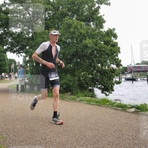 22.06.2025 - Viking Triathlon KatJ http://msf.ph/oto/8136202 22.06.2025 14:35:01 Laufen 264 meine-sportfotos.de