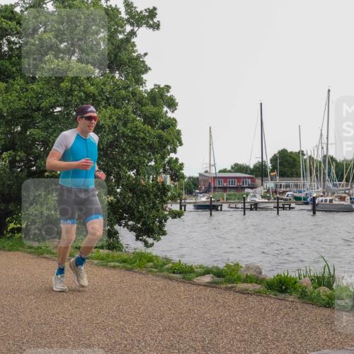 22.06.2025 - Viking Triathlon KatJ http://msf.ph/oto/8136245 22.06.2025 14:35:31 Laufen 390 meine-sportfotos.de