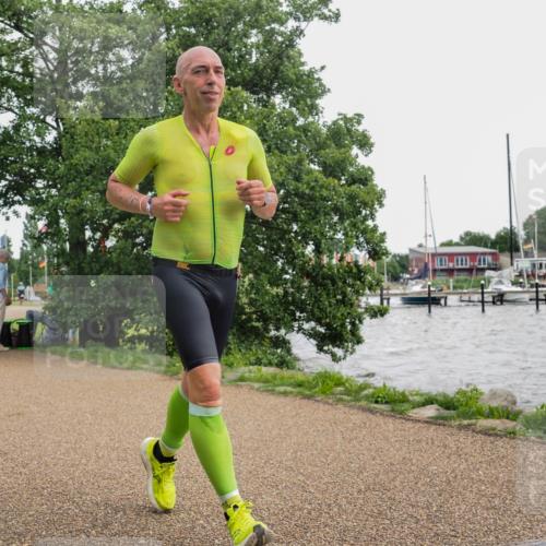 22.06.2025 - Viking Triathlon KatJ http://msf.ph/oto/8136258 22.06.2025 14:35:46 Laufen 263 meine-sportfotos.de