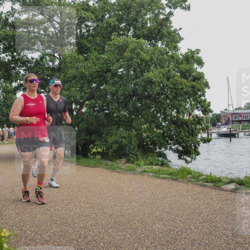 22.06.2025 - Viking Triathlon KatJ http://msf.ph/oto/8136265 22.06.2025 14:35:49 Laufen 169, 616 meine-sportfotos.de