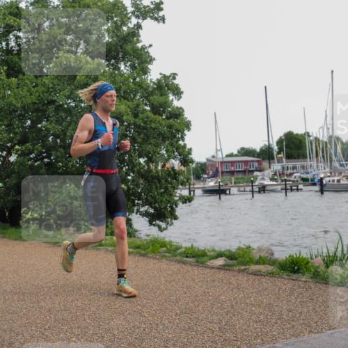 22.06.2025 - Viking Triathlon KatJ http://msf.ph/oto/8136291 22.06.2025 14:36:07 Laufen 337 meine-sportfotos.de