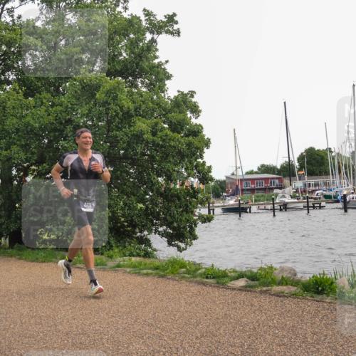 22.06.2025 - Viking Triathlon KatJ http://msf.ph/oto/8136294 22.06.2025 14:36:11 Laufen 463 meine-sportfotos.de