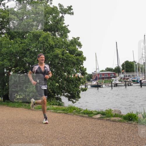 22.06.2025 - Viking Triathlon KatJ http://msf.ph/oto/8136295 22.06.2025 14:36:11 Laufen 463 meine-sportfotos.de