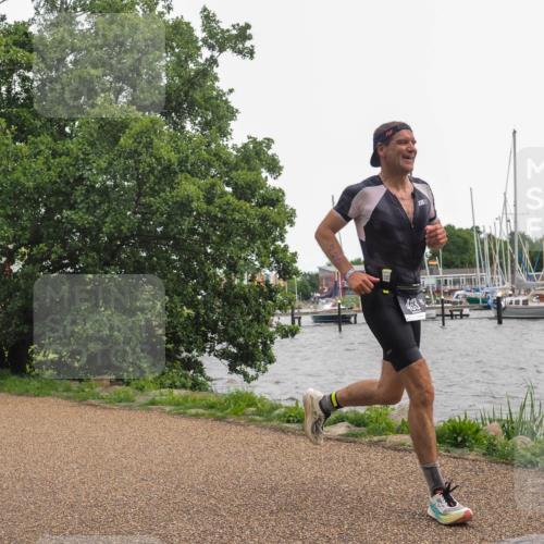 22.06.2025 - Viking Triathlon KatJ http://msf.ph/oto/8136301 22.06.2025 14:36:12 Laufen 463 meine-sportfotos.de