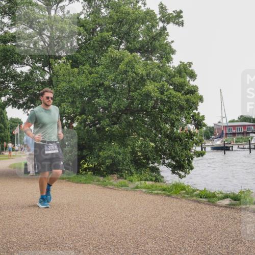 22.06.2025 - Viking Triathlon KatJ http://msf.ph/oto/8136318 22.06.2025 14:36:33 Laufen 305 meine-sportfotos.de