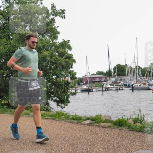 22.06.2025 - Viking Triathlon KatJ http://msf.ph/oto/8136326 22.06.2025 14:36:34 Laufen 305 meine-sportfotos.de