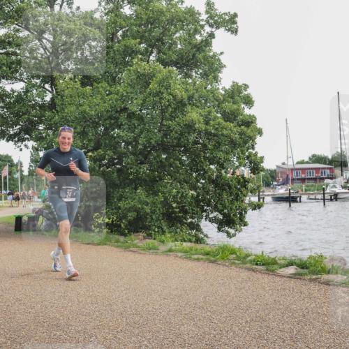 22.06.2025 - Viking Triathlon KatJ http://msf.ph/oto/8136344 22.06.2025 14:36:55 Laufen 24, 630 meine-sportfotos.de
