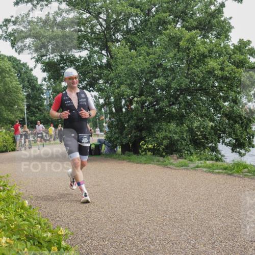 22.06.2025 - Viking Triathlon KatJ http://msf.ph/oto/8136356 22.06.2025 14:37:06 Laufen 385 meine-sportfotos.de