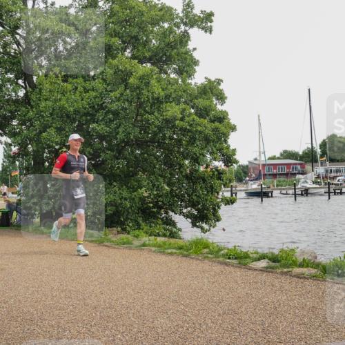 22.06.2025 - Viking Triathlon KatJ http://msf.ph/oto/8136392 22.06.2025 14:37:29 Laufen 300 meine-sportfotos.de