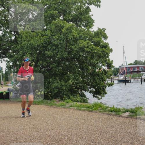 22.06.2025 - Viking Triathlon KatJ http://msf.ph/oto/8136400 22.06.2025 14:37:37 Laufen 155 meine-sportfotos.de