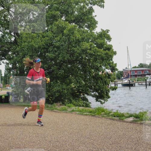 22.06.2025 - Viking Triathlon KatJ http://msf.ph/oto/8136402 22.06.2025 14:37:37 Laufen 155 meine-sportfotos.de