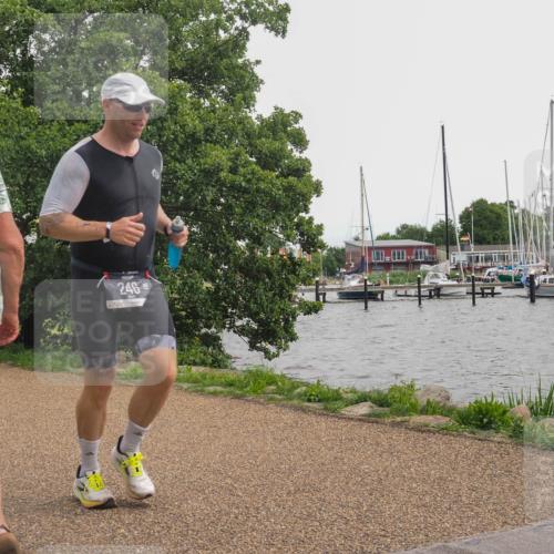 22.06.2025 - Viking Triathlon KatJ http://msf.ph/oto/8136427 22.06.2025 14:37:51 Laufen 246 meine-sportfotos.de