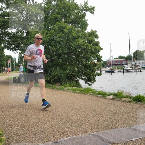 22.06.2025 - Viking Triathlon KatJ http://msf.ph/oto/8136432 22.06.2025 14:37:55 Laufen 241, 554 meine-sportfotos.de