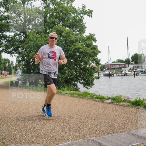 22.06.2025 - Viking Triathlon KatJ http://msf.ph/oto/8136434 22.06.2025 14:37:55 Laufen 241, 554 meine-sportfotos.de