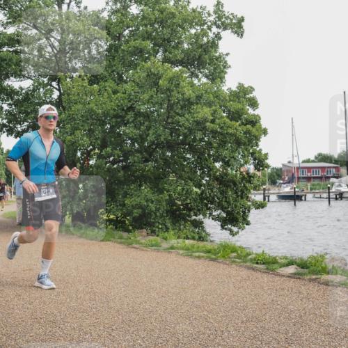 22.06.2025 - Viking Triathlon KatJ http://msf.ph/oto/8136468 22.06.2025 14:38:33 Laufen 121, 410 meine-sportfotos.de