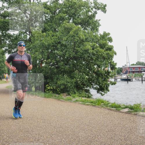 22.06.2025 - Viking Triathlon KatJ http://msf.ph/oto/8136478 22.06.2025 14:38:36 Laufen 121, 410 meine-sportfotos.de