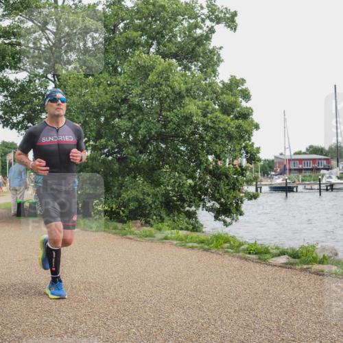 22.06.2025 - Viking Triathlon KatJ http://msf.ph/oto/8136480 22.06.2025 14:38:36 Laufen 121, 410 meine-sportfotos.de