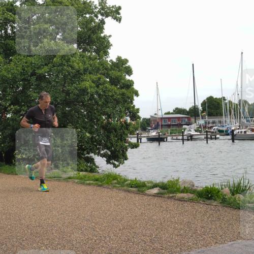 22.06.2025 - Viking Triathlon KatJ http://msf.ph/oto/8136484 22.06.2025 14:38:41 Laufen 222 meine-sportfotos.de
