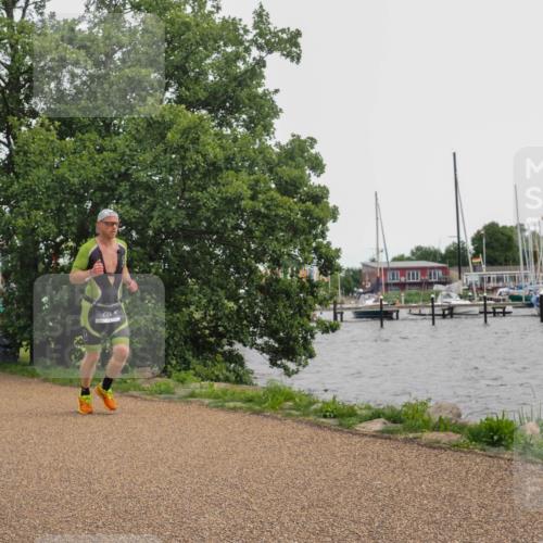 22.06.2025 - Viking Triathlon KatJ http://msf.ph/oto/8136494 22.06.2025 14:38:48 Laufen 183, 281 meine-sportfotos.de