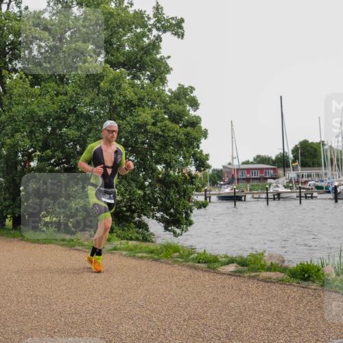 22.06.2025 - Viking Triathlon KatJ http://msf.ph/oto/8136497 22.06.2025 14:38:48 Laufen 183, 281 meine-sportfotos.de