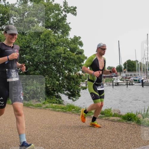 22.06.2025 - Viking Triathlon KatJ http://msf.ph/oto/8136501 22.06.2025 14:38:49 Laufen 183, 281 meine-sportfotos.de