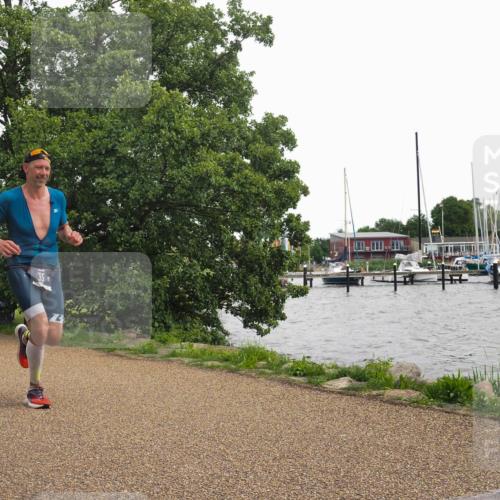 22.06.2025 - Viking Triathlon KatJ http://msf.ph/oto/8136508 22.06.2025 14:38:55 Laufen 95 meine-sportfotos.de