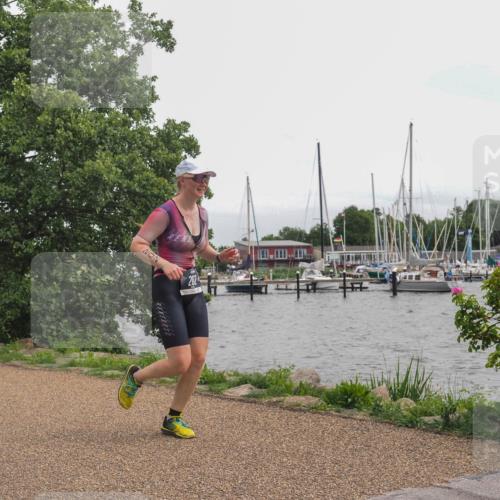 22.06.2025 - Viking Triathlon KatJ http://msf.ph/oto/8136521 22.06.2025 14:39:03 Laufen 202 meine-sportfotos.de